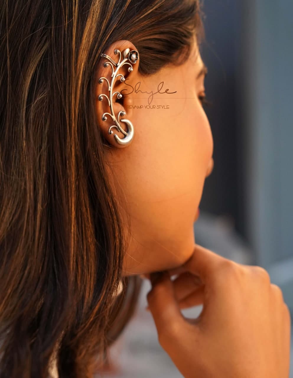 Moh Statement Petal Sequence Earcuff