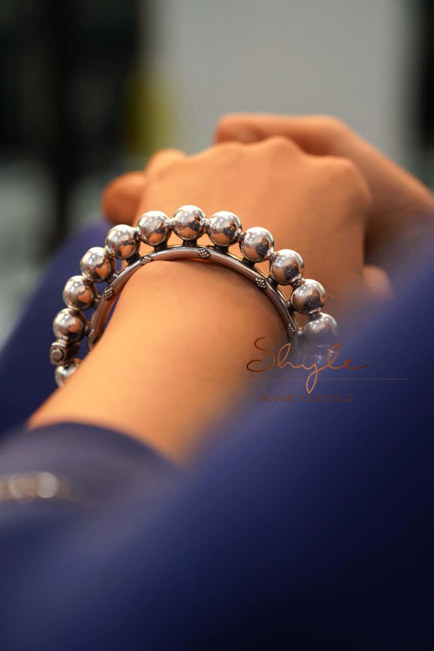 Tattva Fine Ball Classic Kada