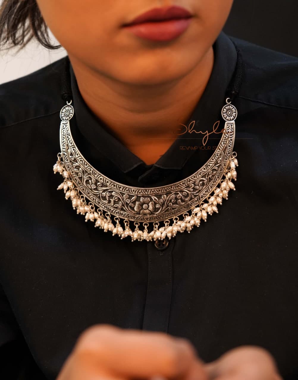 Tattva Chitai Flower Intricate Pearl Drop Dori Necklace