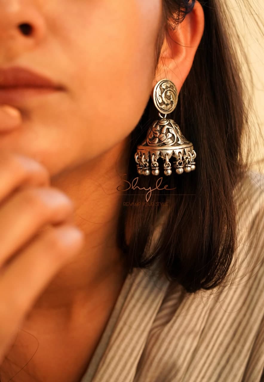 Tattva Intricate Chitai Classic Jhumka