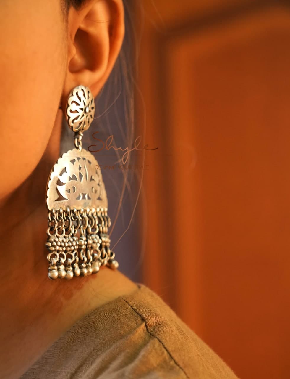 Tattva Carved Timeless Dangling Earrings