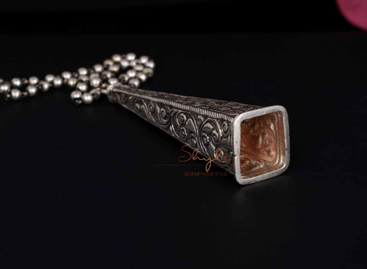 Mizoya Chitai Vintage Hookah Cap Inspired Necklace