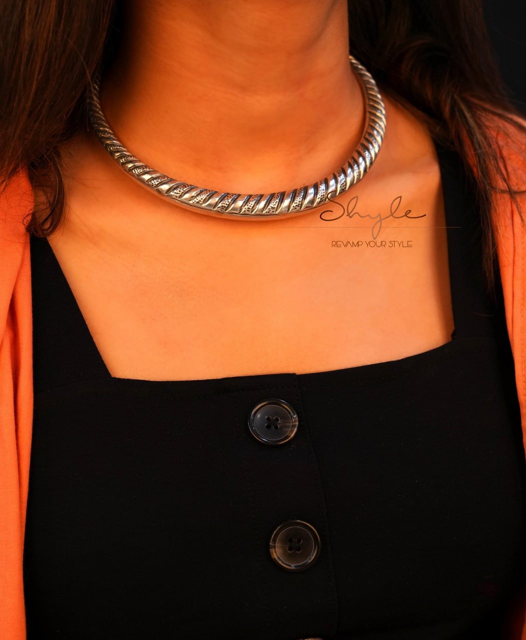 Adya Intricate Timeless Hasli