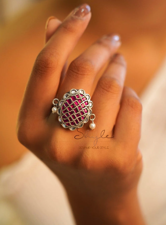 Essence Fine Kundan Statement Ring