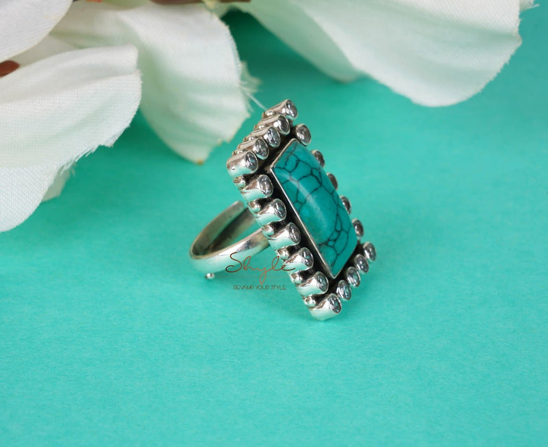 Essence Jadau Turquoise Cocktail Ring