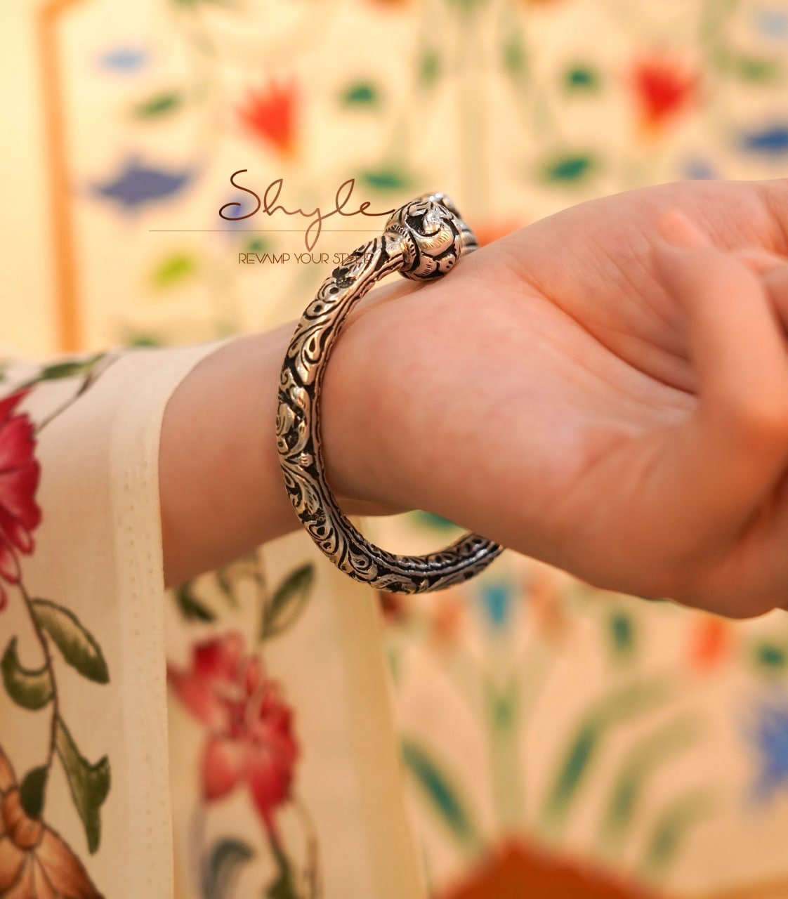 Tattva Peacock Motif Intricate Chitai Ball Kada