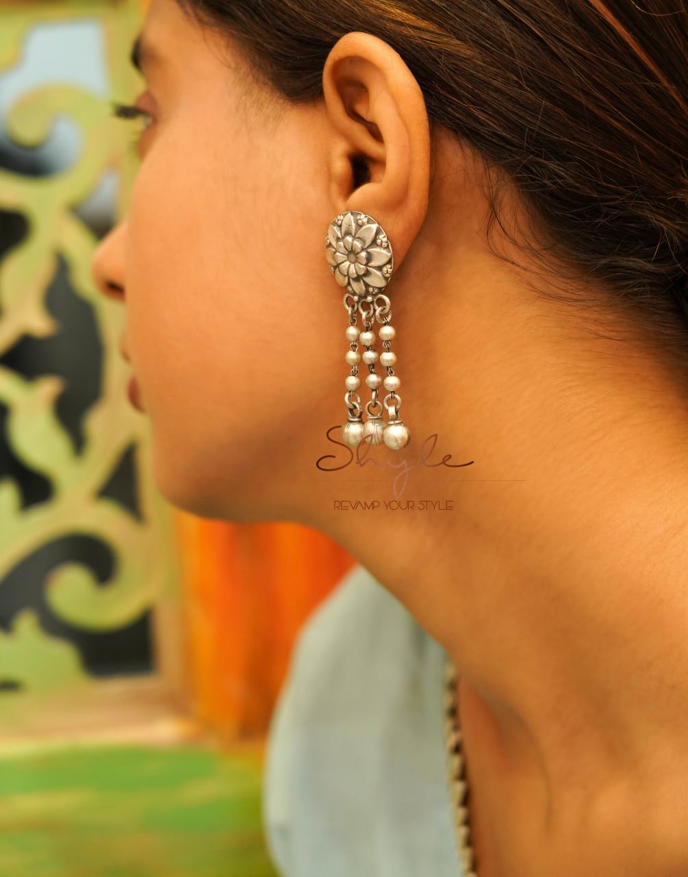 Mizoya Embossed Flower Motif Ball Drop Earring