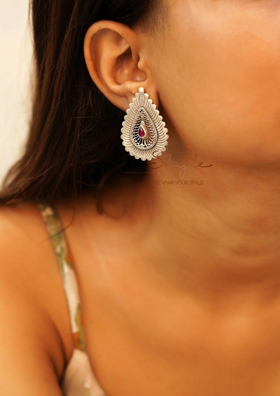 Mizoya Statement Drop Crescent Moon Necklace Set