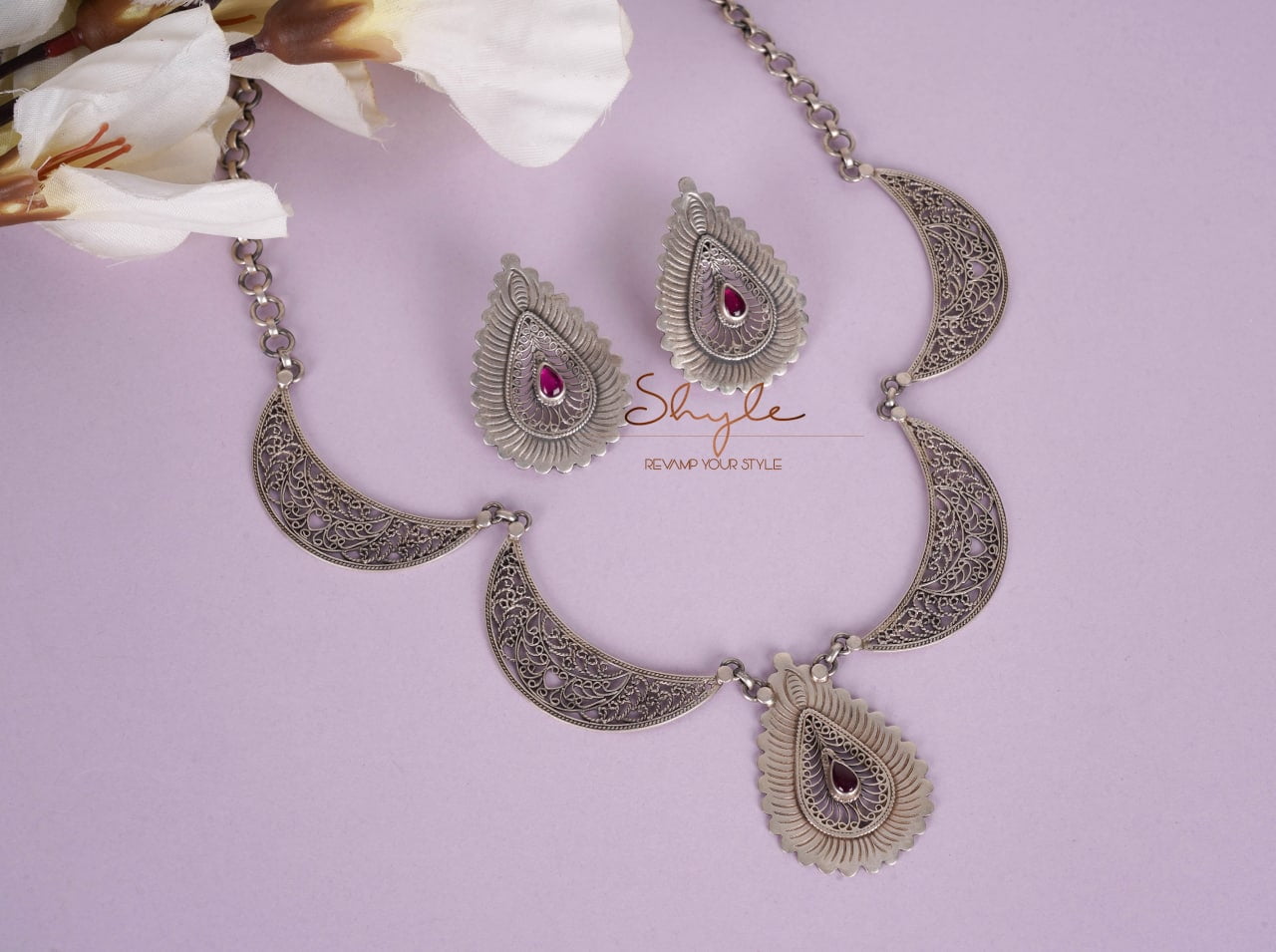 Mizoya Statement Drop Crescent Moon Necklace Set