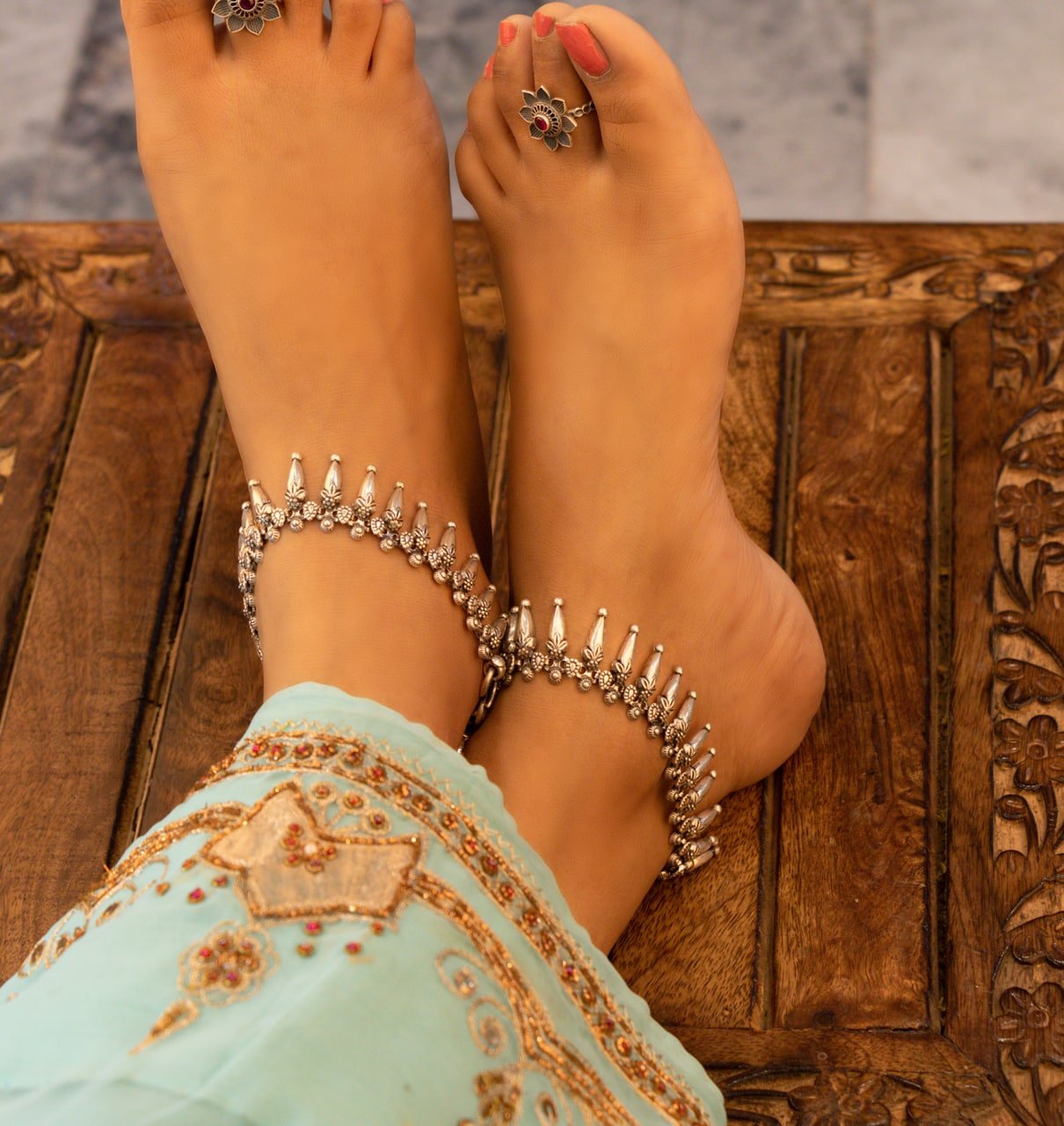 Tattva Leaf Drop Ethnic Anklet Pair