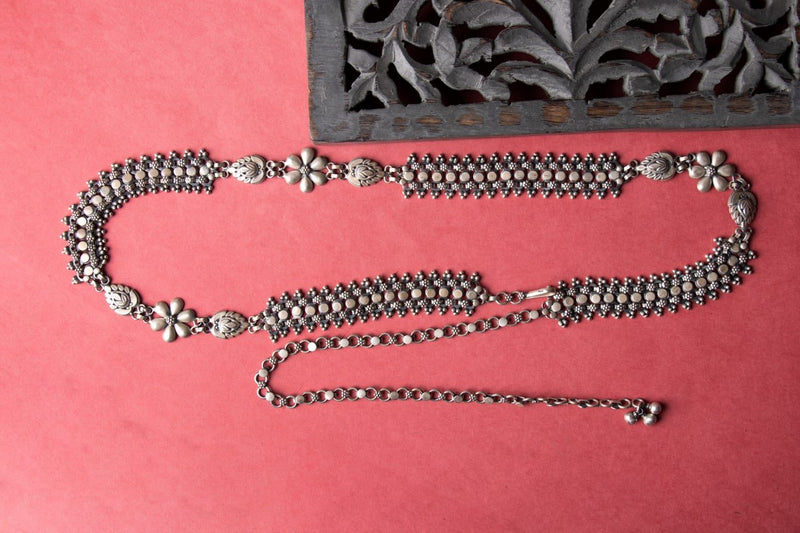 Moh Sadabahaar Flower Motif Kamarbandh