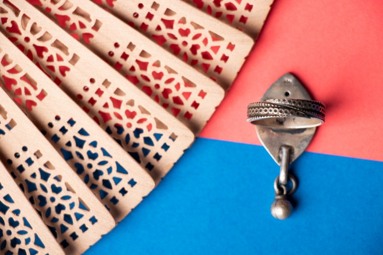 Adya Intricate Leaf Ball Drop Ring