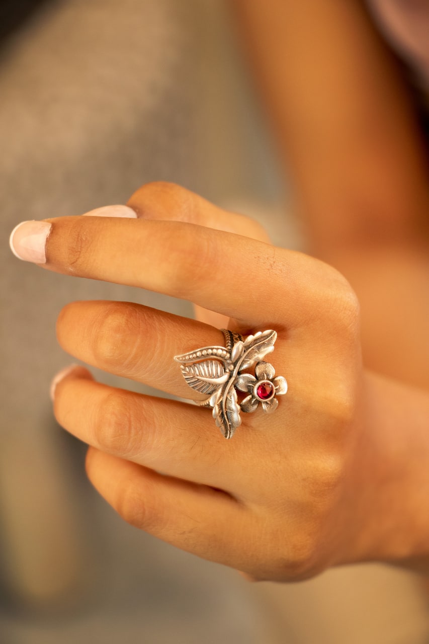 Moh Intricate Flower Leaf Ring