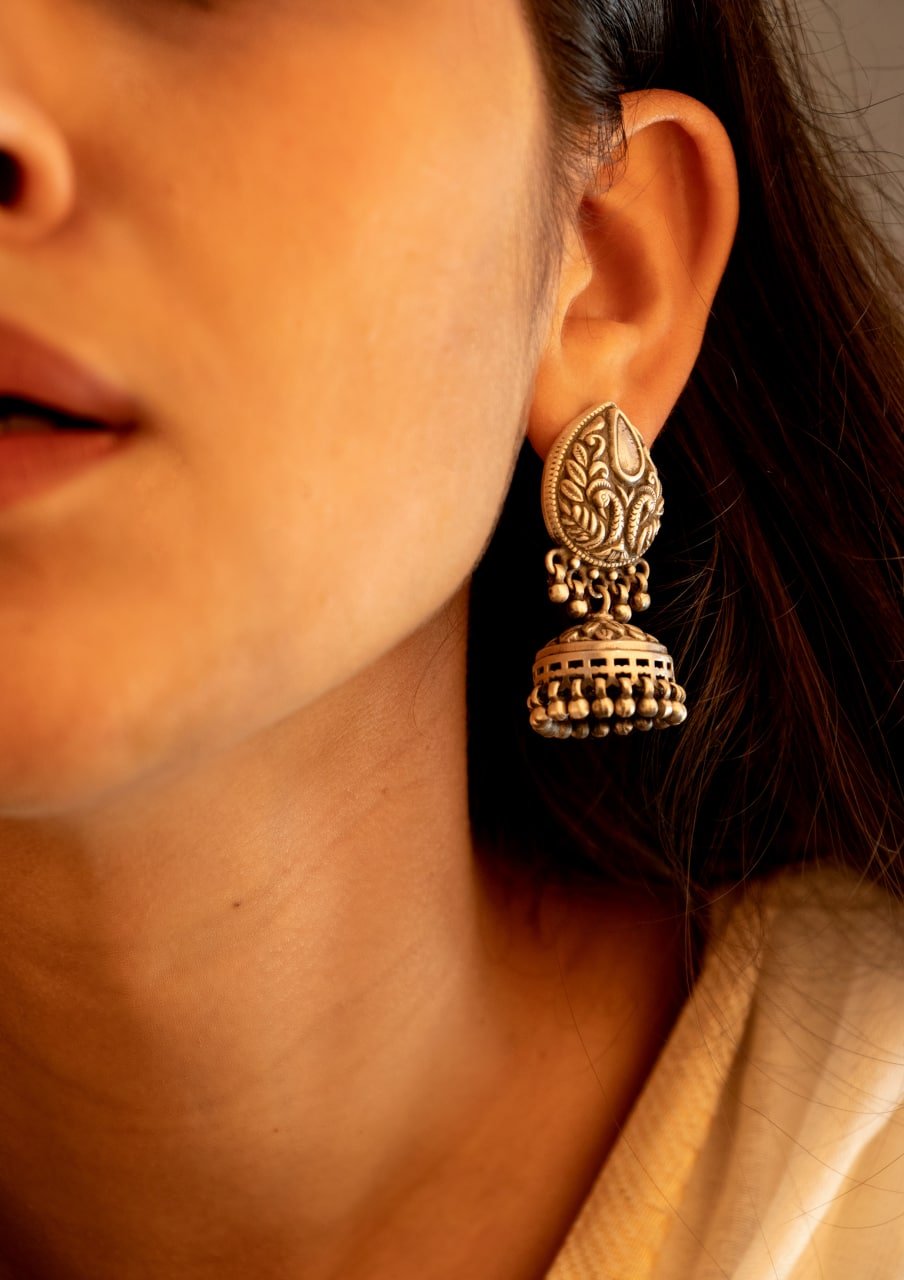 Moh Peacock Motif Embossed Classic Jhumki