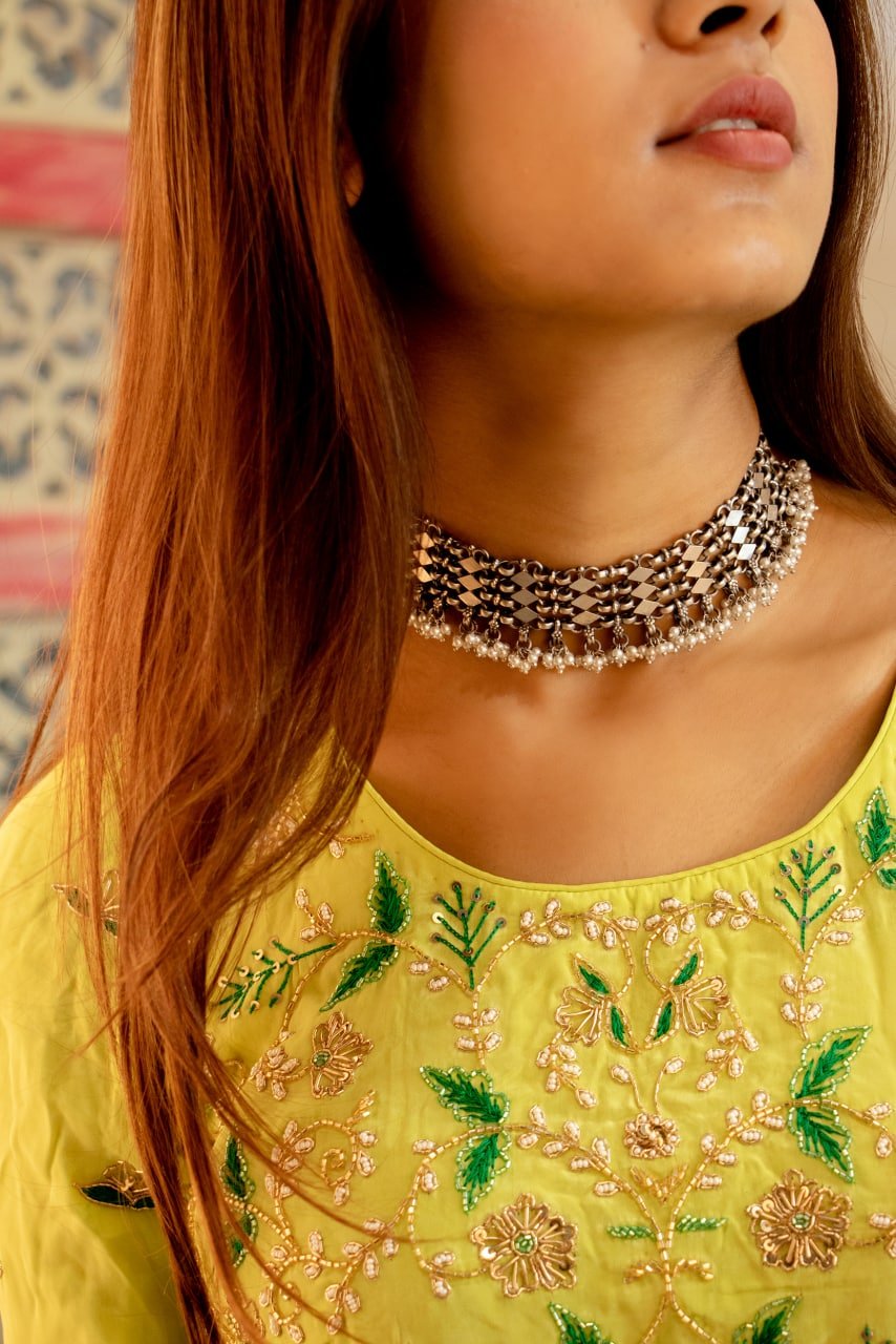 Tattva Intricate Jali Pearl Drop Choker