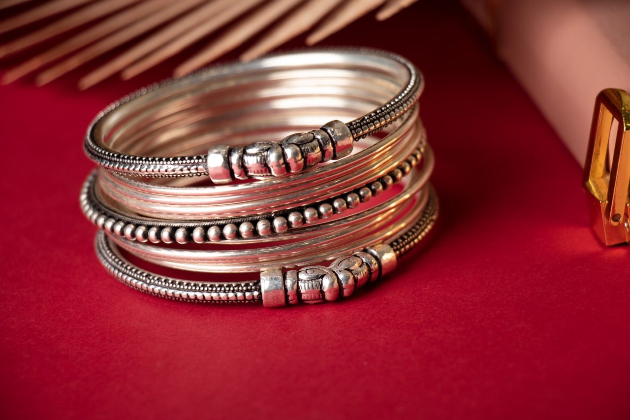 Mizoya Intricate Fine Bangle Set