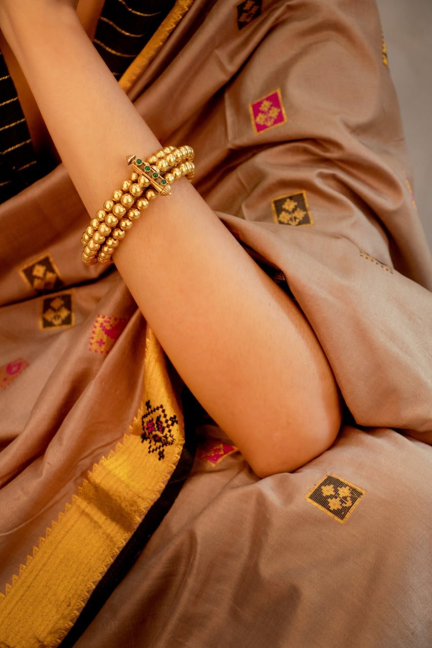 Tattva Ball Cluster Gold Classic Kada