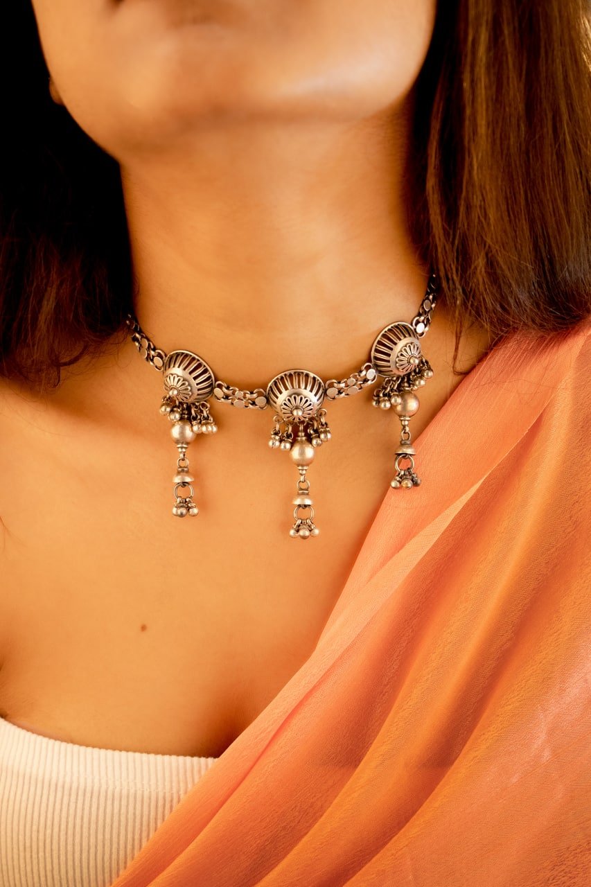 Tattva Carved Embossed Motif Ghughri Drop Choker