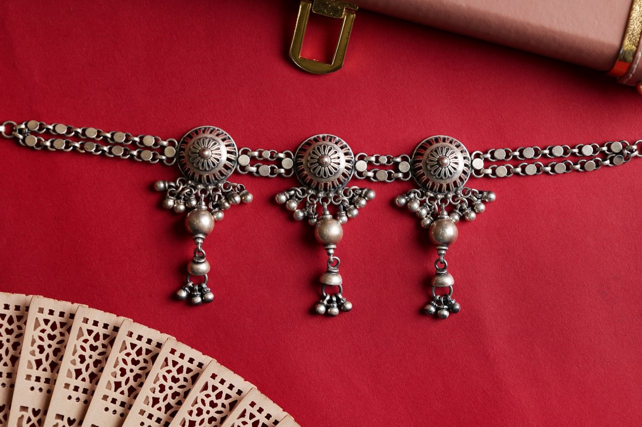Tattva Carved Embossed Motif Ghughri Drop Choker