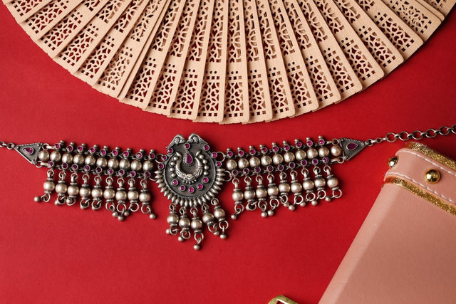 925 pure silver jadau Raani ghughri ball choker, detail view