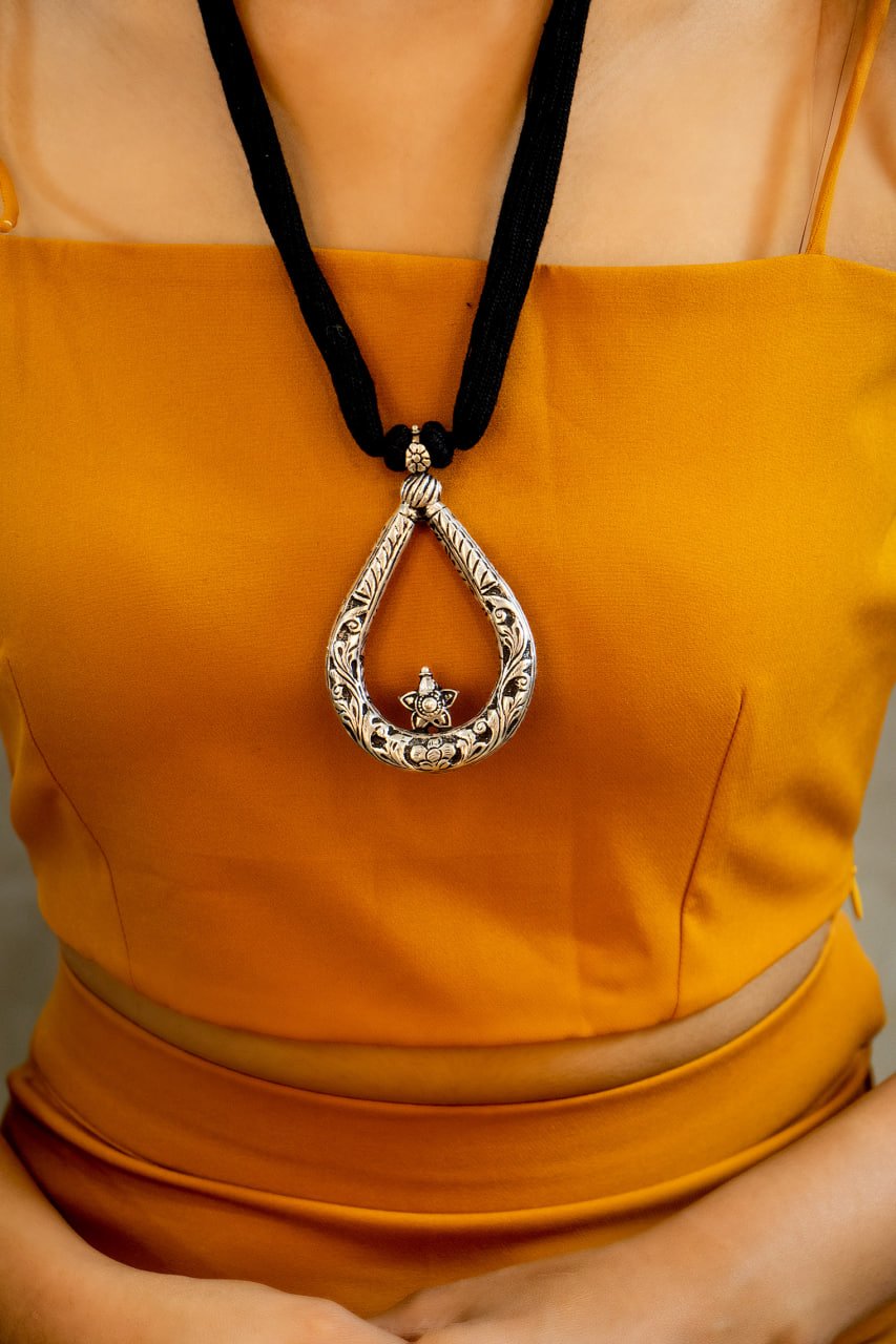 Adya Chitai Drop Dori Necklace