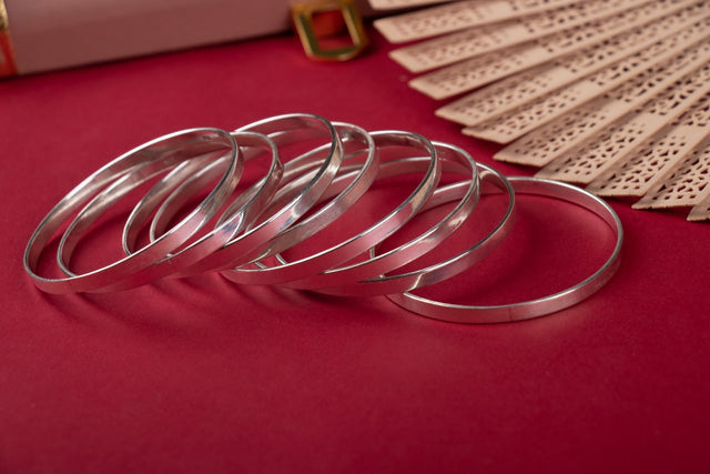 Moh Flat Fine Versatile Bangle