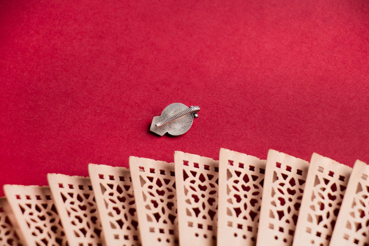 Adya Intricate Embossed Nose Clip on