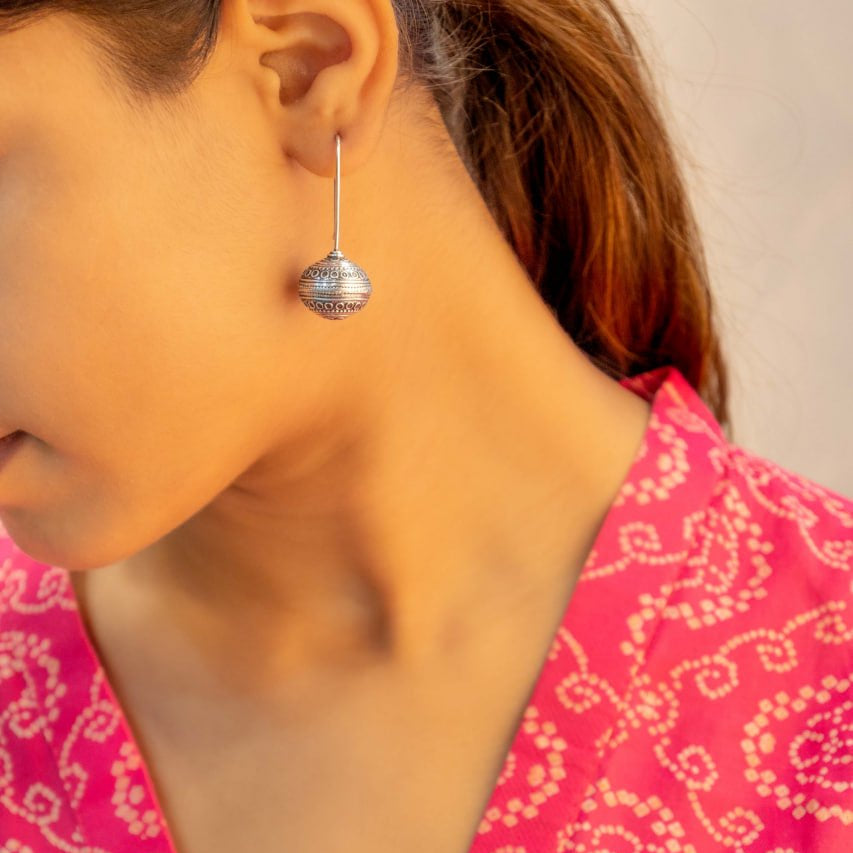 Moh Intricate Bead Versatile Earrings