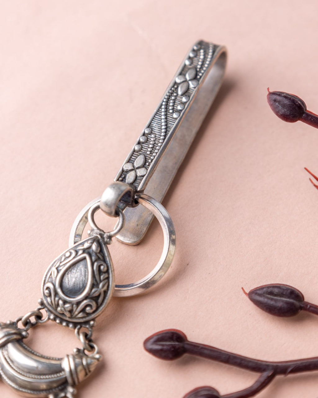 Tattva Statement Layered Ghughri Satka