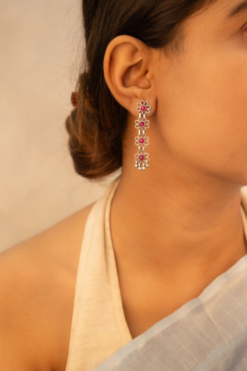 Tattva Carved Flower Three Layered Necklace Set