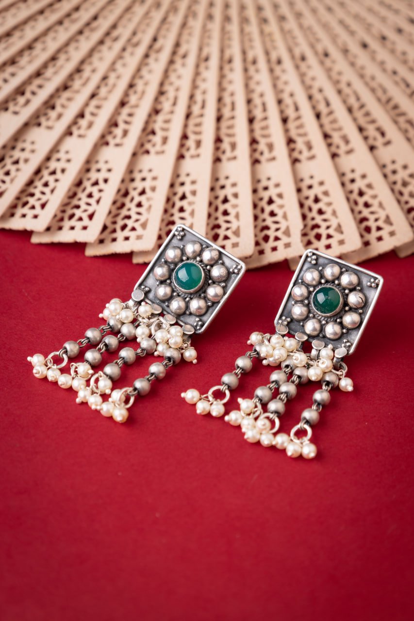 Tattva Green Jadau Tikdi Pearl Layered Earring
