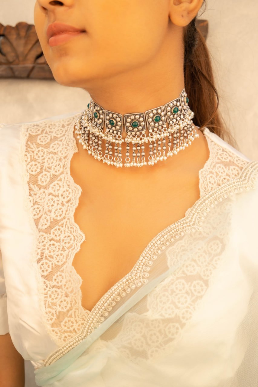 Tattva Green Jadau Tikdi Sequence Pearl Layered Necklace