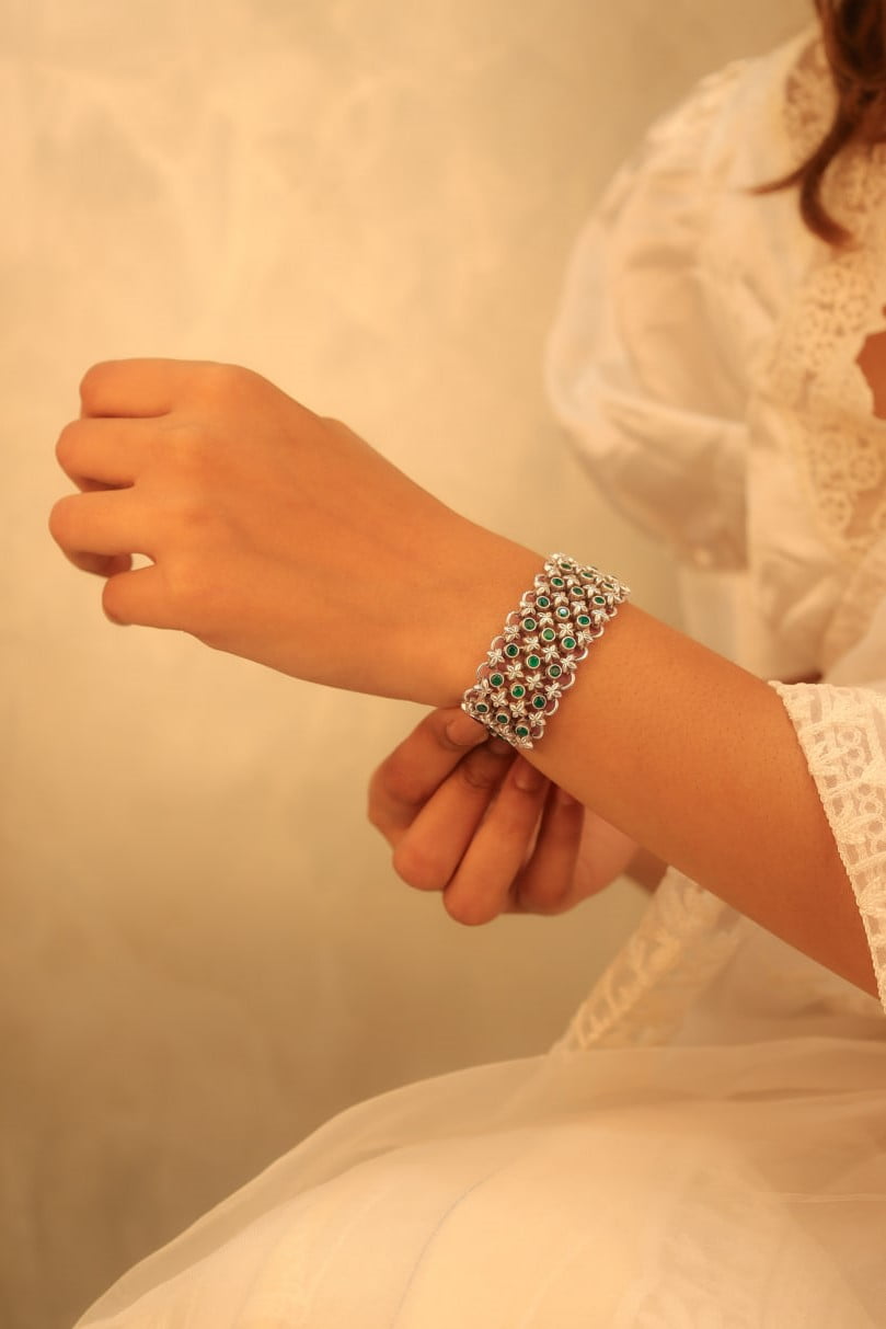 Tattva Green Jadau Timeless Three Layer Bracelet