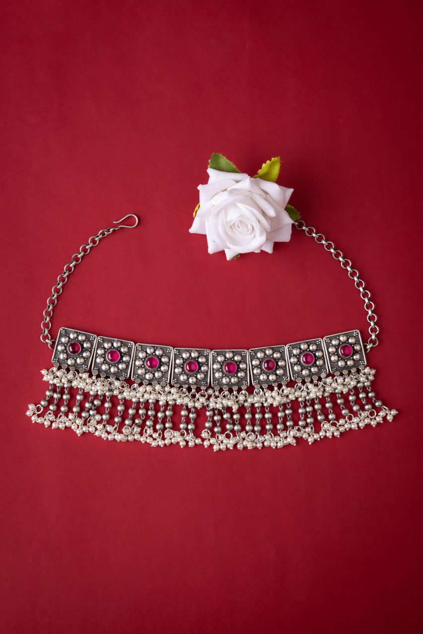 Tattva Jadau Tikdi Sequence Pearl Layered Necklace Set