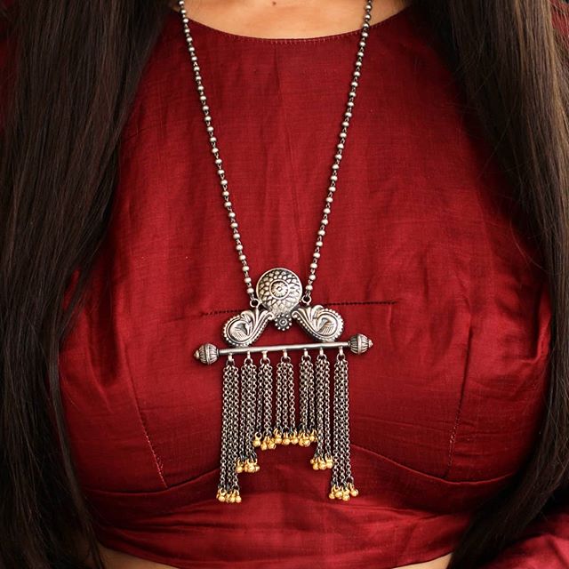 Tattva Dangling Dual Peacock Classic Necklace