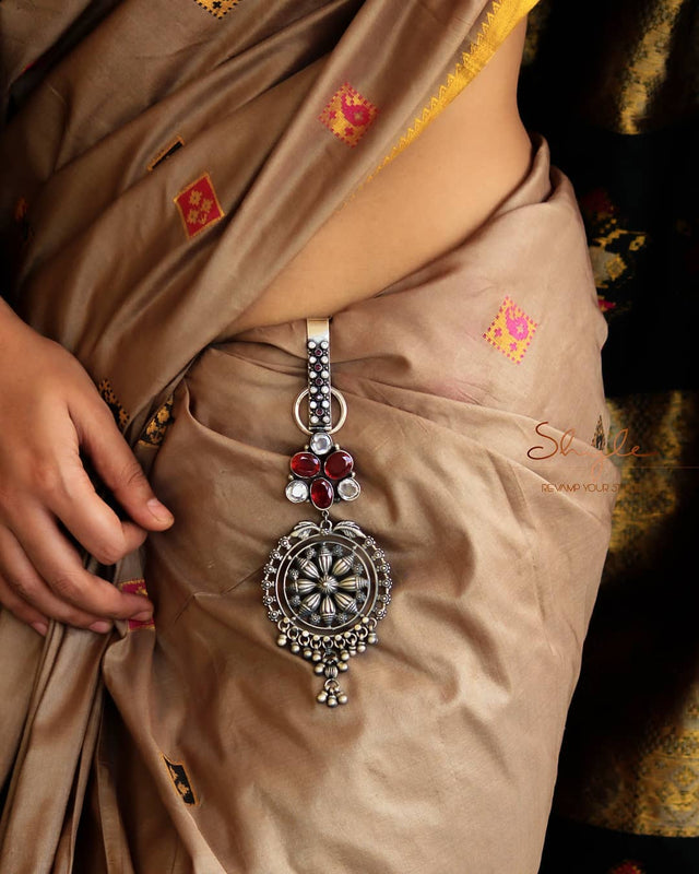 Tattva Fine Detailed Chakra Ghughri Satka