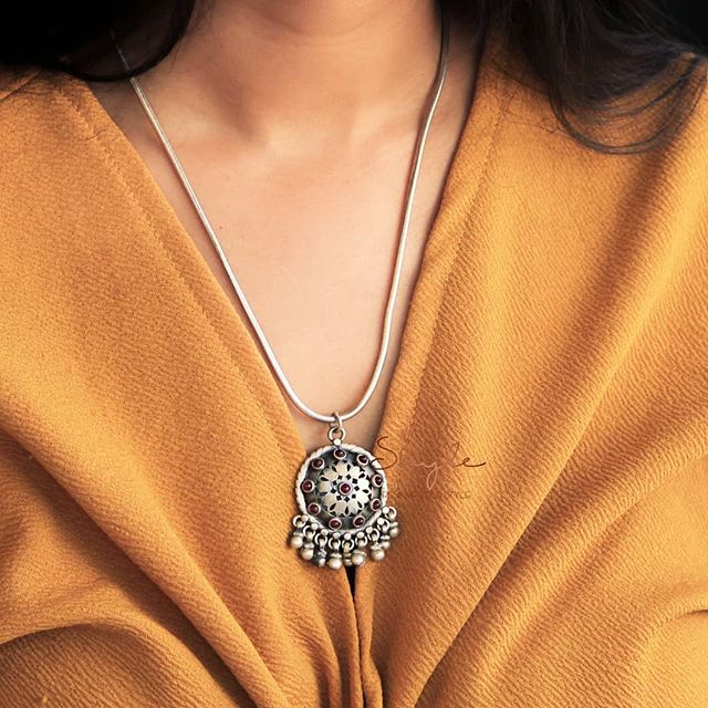 Moh Finely Carved Stone Studded Necklace