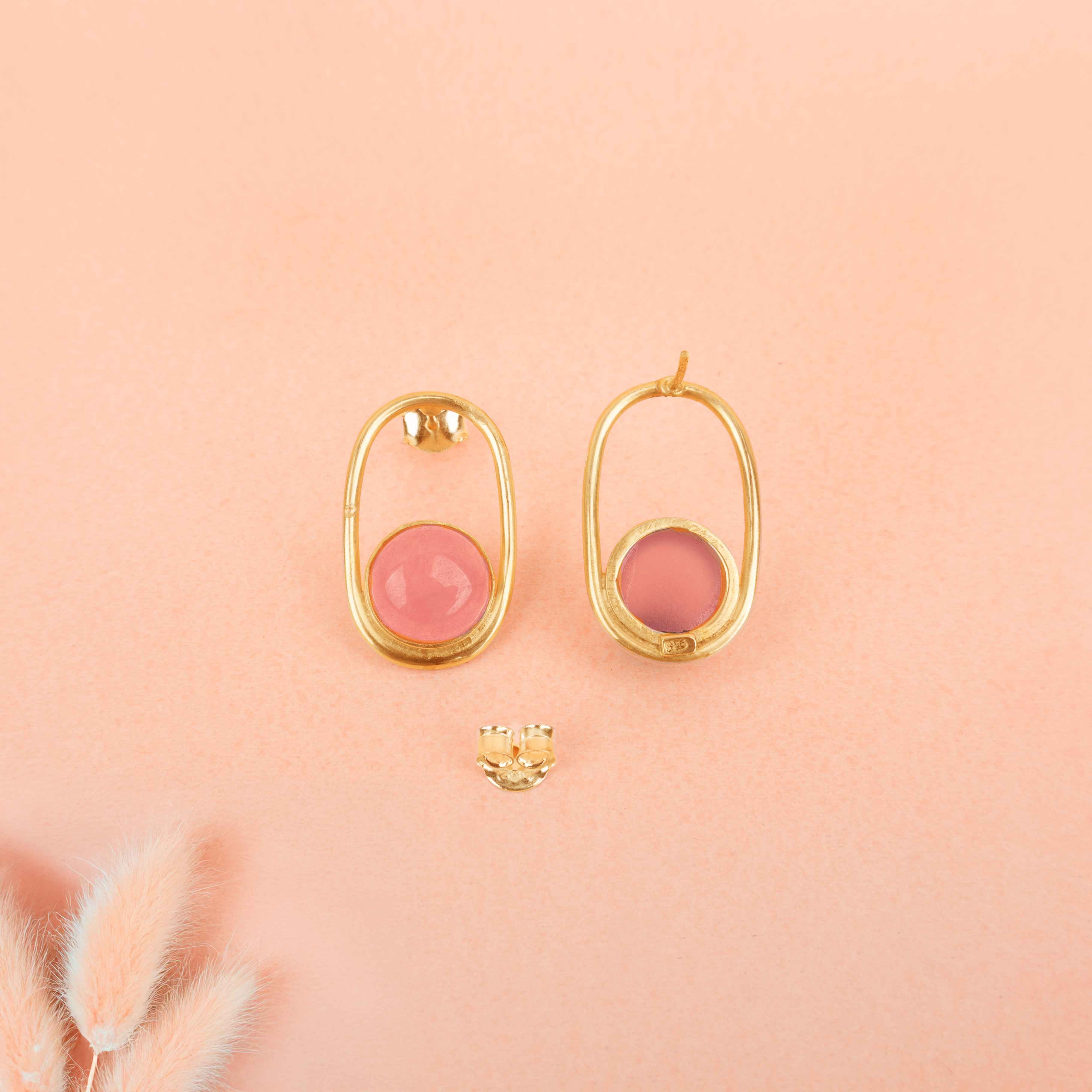 Adya Ethereal Blush Curve Stud Earring