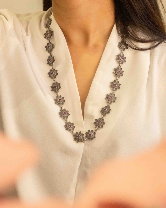 Adya Intricate Flower Versatile Necklace