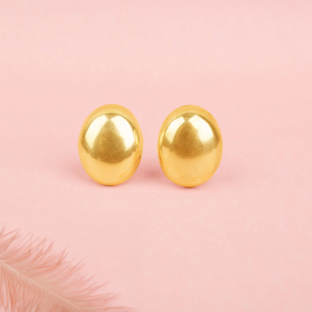 Adya Matte Oval Stud Earring