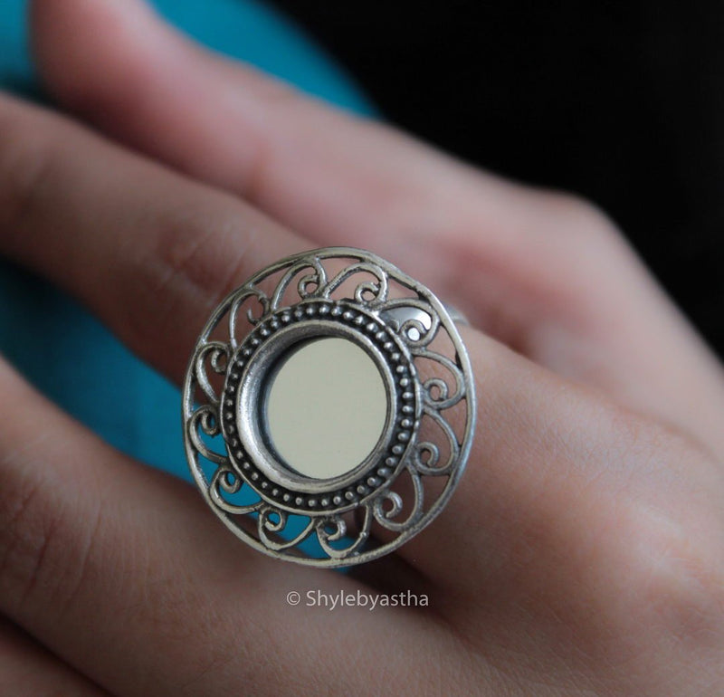 Adya Mini Mirror Ring
