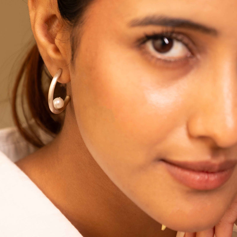 Adya Curved Hoop Pearl Earrings
