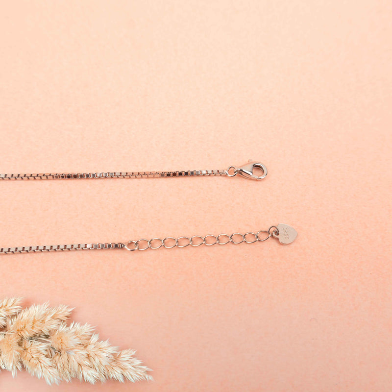 Adya Delicate Bow Anklet