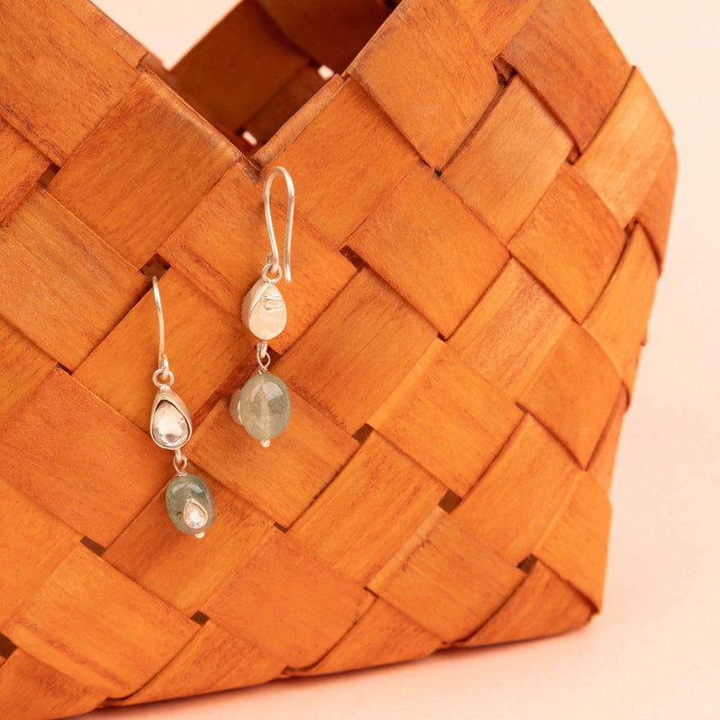 Adya Dewdrop Kundan Earrings