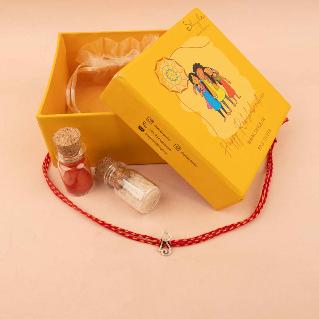 Adya Fine Kitty Rakhi