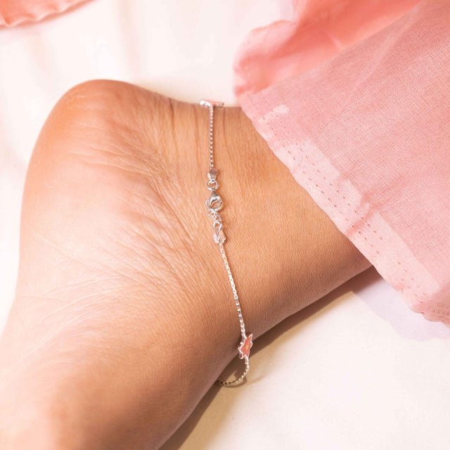 Adya Flora Charm Anklet