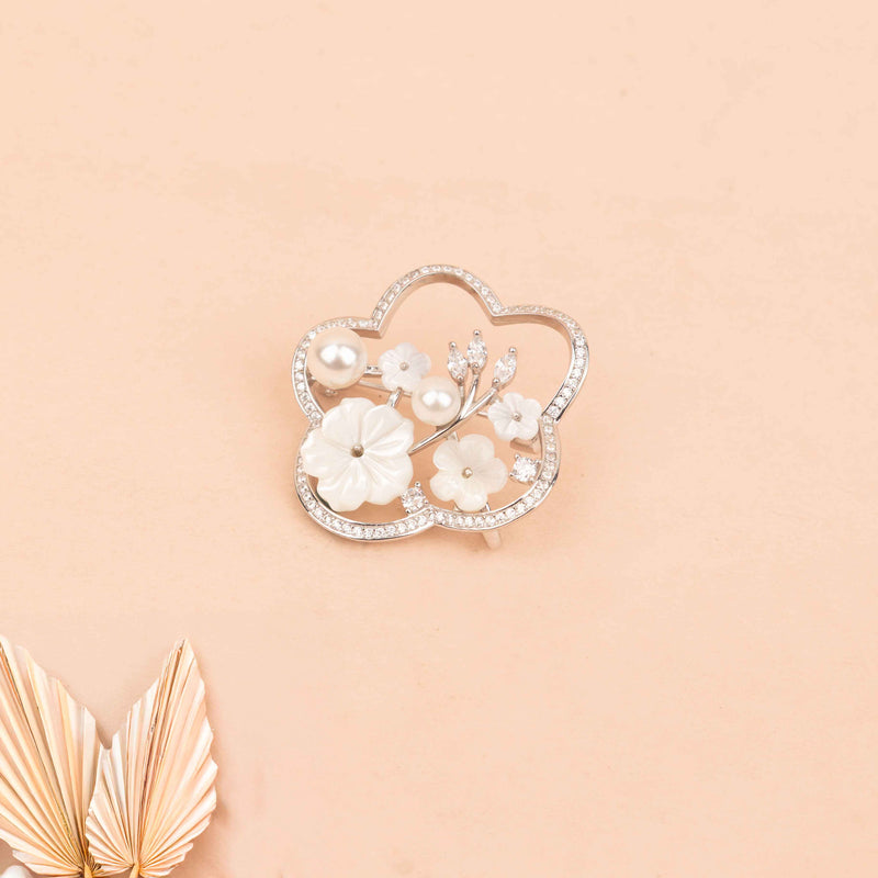 Adya Flora Pearl Brooch Cum Pendant