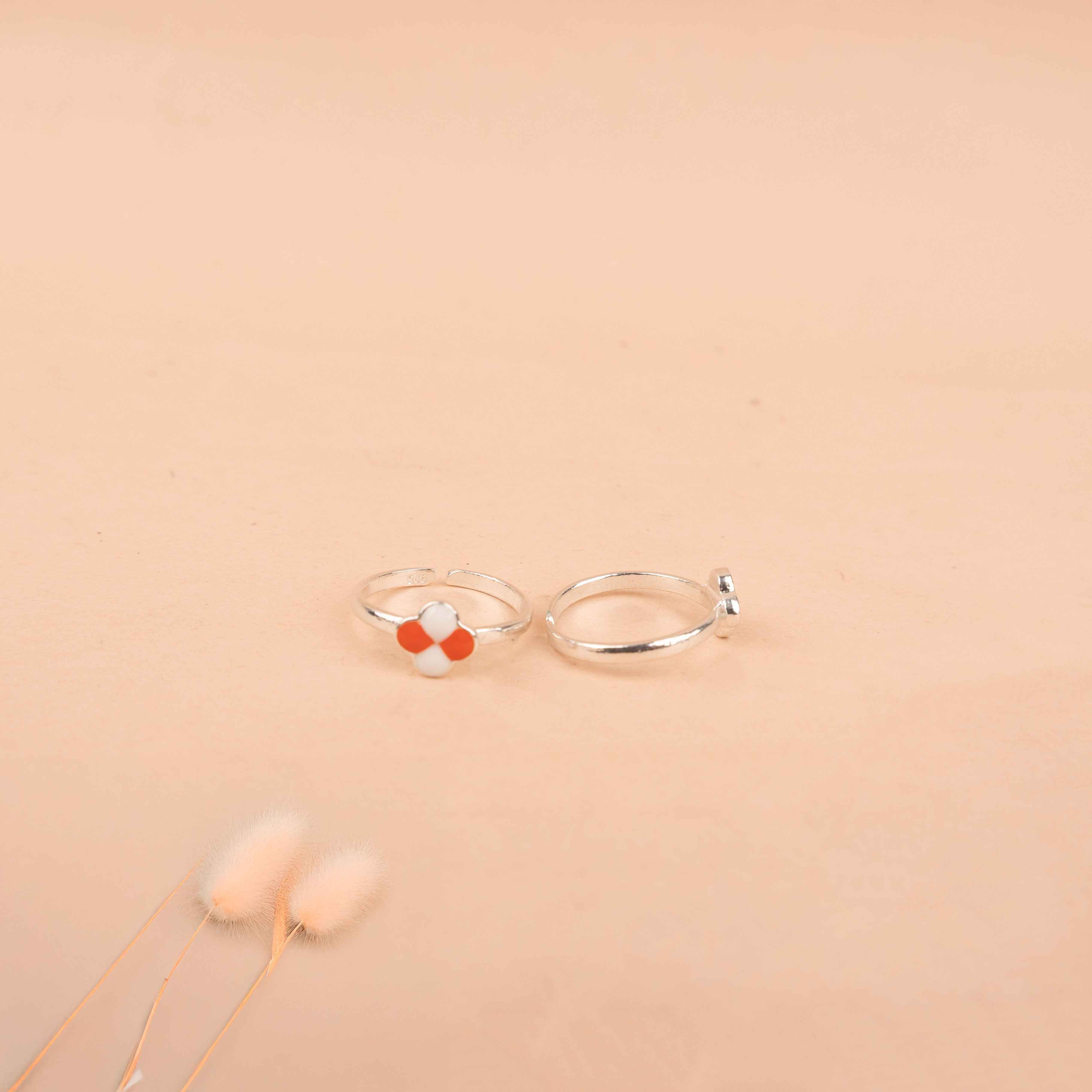 Adya Orange Blossom Bud Toe Ring Cum Midi Ring