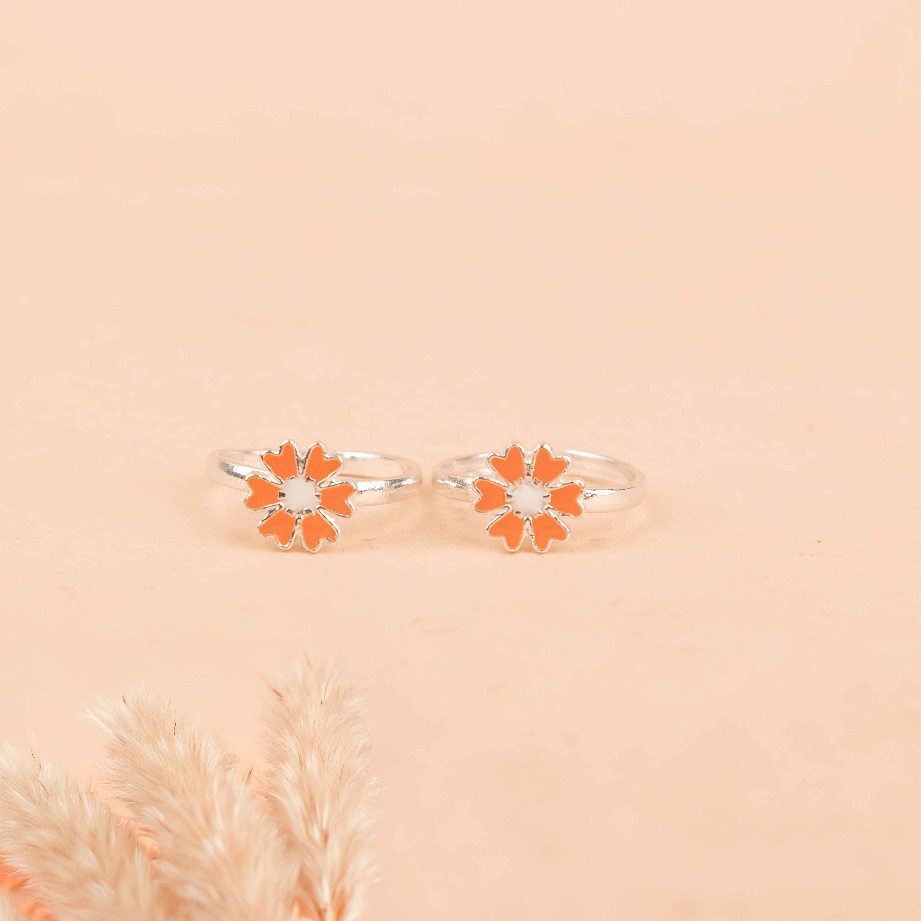 Adya Orange Petal Toe Ring Cum Midi Ring