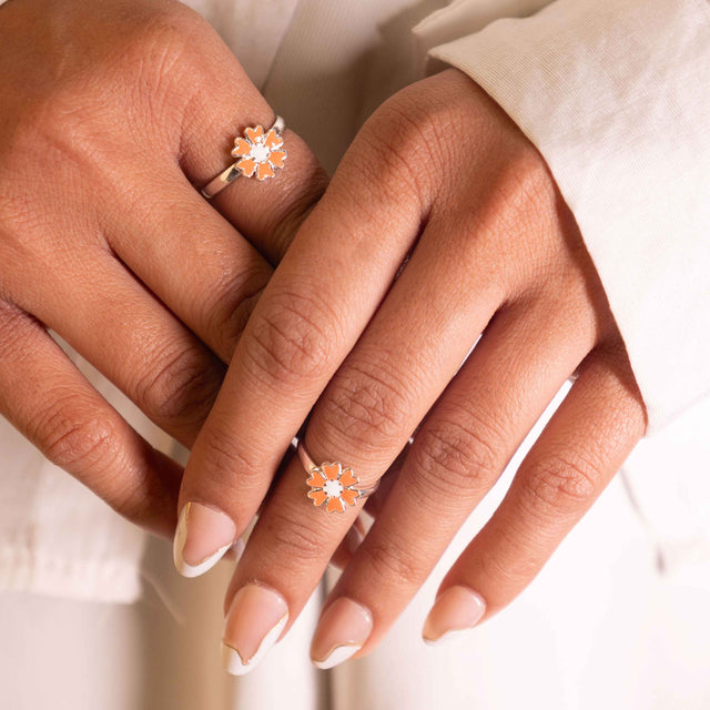 Adya Orange Petal Toe Ring Cum Midi Ring